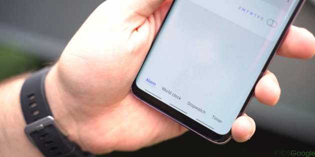 应用标签调整到手机底部