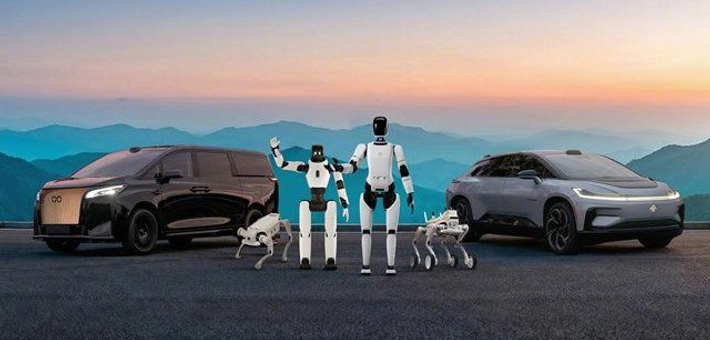 贾跃亭携三款机器人“复出”