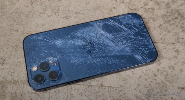 在以前，官方并不难只更换后盖这部分