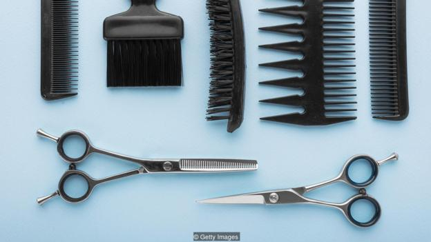 近年来的避孕药品种在设计上都是抗雄性化的，并经常用于治疗女性的痤疮和毛发过度生长。