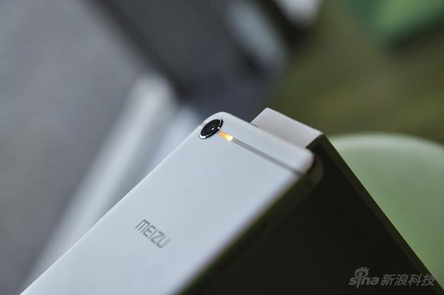 “跑马灯”般的闪光灯