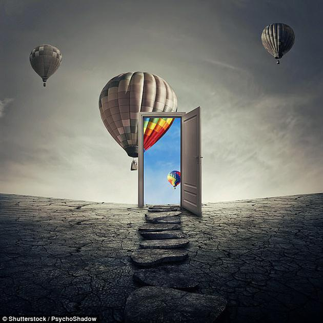 一项备受争议的研究指出，现实也许只是大脑依据自己的预期产生的幻觉。