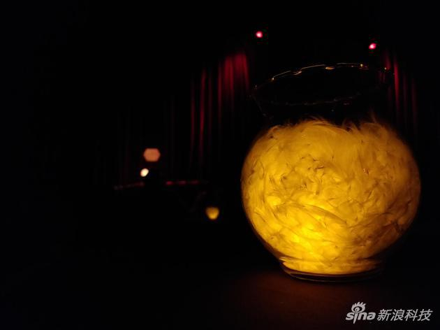 这样的极限弱光情况噪点表现依旧良好