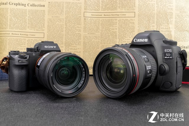 佳能EOS&nbsp;5D&nbsp;Mark&nbsp;IV（右）与索尼A7RII（左）谁更适合抓拍？各位看到这里应该有了答案