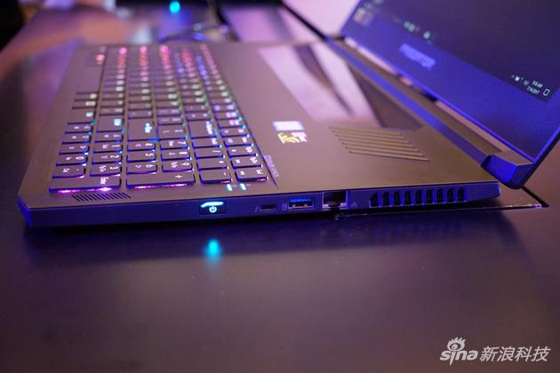 宏碁Predator TRITON 700