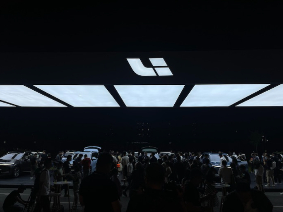 理想汽车 图片来源：时代财经摄