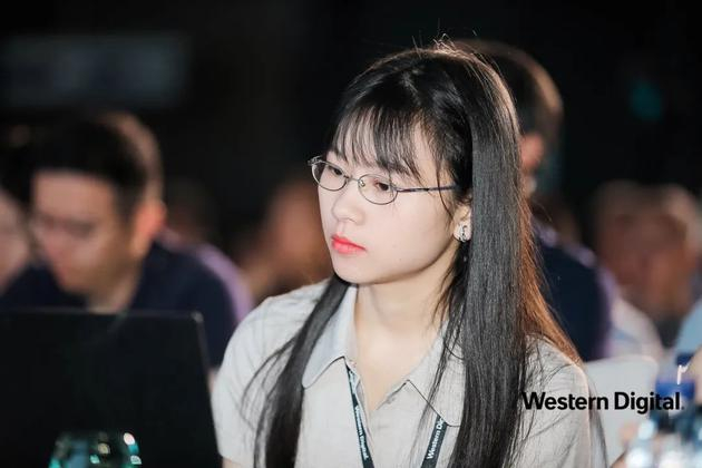 华为“天才少年”姚婷