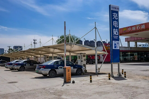济南市新能源出租车（图片来源：视觉中国）