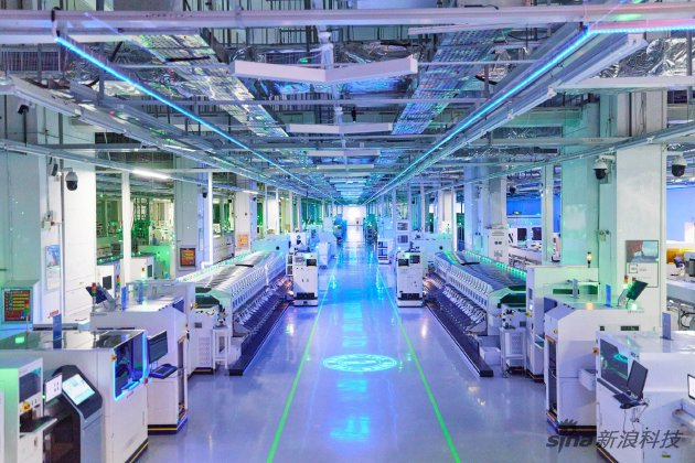 iPhone 16 Pro Max 主板工厂