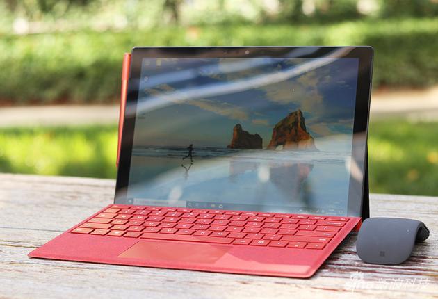 Surface Pro 7首发评测：性能更强终于补齐Type-C_手机新浪网