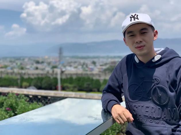 华为“天才少年”张霁