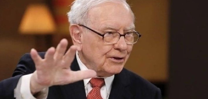 巴菲特感慨“苹果卖早了”！当前市场跌幅不足以让他激动