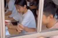 GIF|越长大越明白18岁有多美好