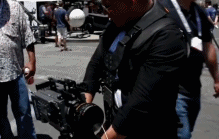 GIF|装得有点费摄像机