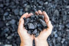 快讯：煤炭股午后持续回升 冀中能源涨停