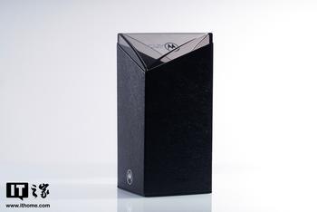 摩托罗拉Razr5G手机