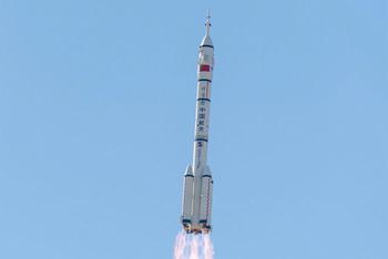 神舟十二号发射圆满成功