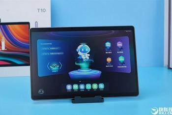 科大讯飞AI学习机T10图赏