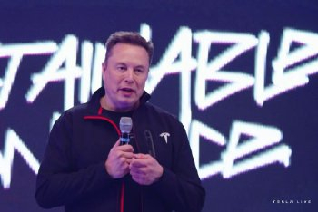 马斯克放豪言：xAI 三年内将击败竞争对手