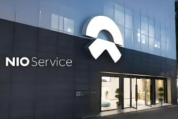 蔚来现曙光，李斌签“赌约”