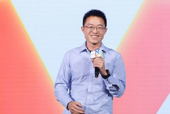 智谱创始人唐杰亲自下场投诉网友