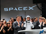 SpaceX创下纪录的IPO数日后发行债券，披露现金储备超1000亿美元