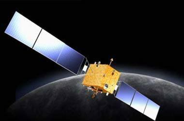 　　2007年10月24日18时05分，搭载着我国首颗探月卫星嫦娥一号的长征三号甲运载火箭在西昌卫星发射中心三号塔架点火发射。图为嫦娥一号