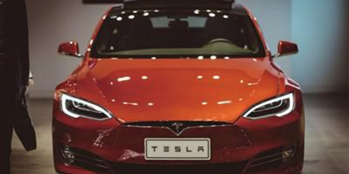 特斯拉确认上海建厂计划 国内售价要降三分之