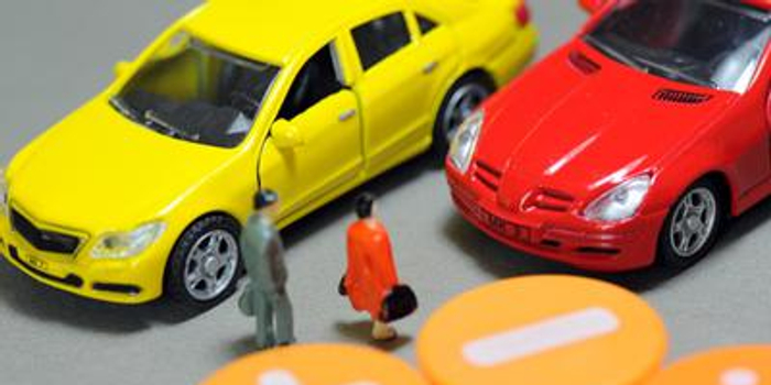 二手车骗局:上百戏精网络平台专发假信息 骗走