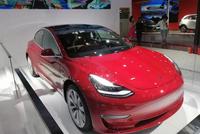 特斯拉Model 3中国预售价58.8万起,为美国的2.5倍