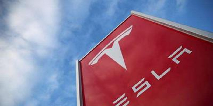 航拍特斯拉上海超级工厂 建筑初现雏形一派繁