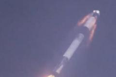 SpaceX成功爆炸，人类太空飞行新纪元开启了？