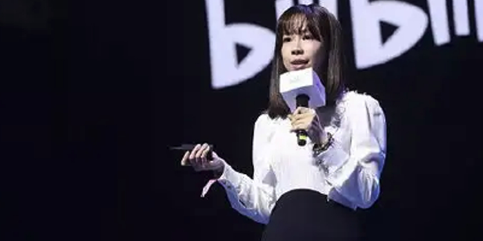 B站COO李旎：第五所哔哩哔哩小学成立 快乐奖学金已有近千名学生受益_手机新浪网