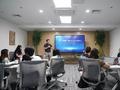 艺云科技探讨AI赋能家庭教育，展示新一代学习终端与线下空间