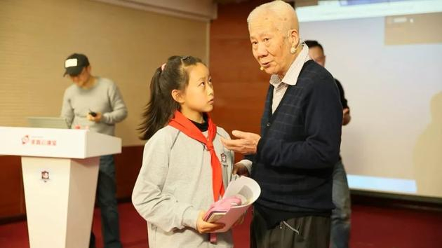 直播结束后还在与林院士讨论微积分的小学生