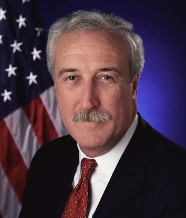 时任美国宇航局局长西恩·奥基夫。来源：NASA