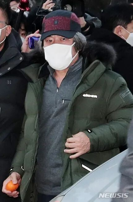 赵斗淳 纽西斯通讯社