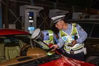北京工体夜查 这些路虎玛莎拉蒂等豪车露馅了