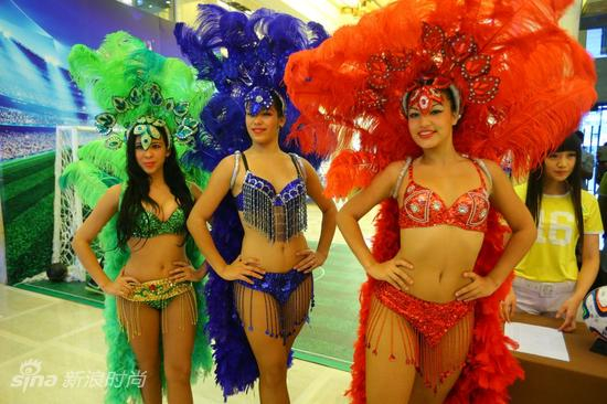 现场桑巴舞表演