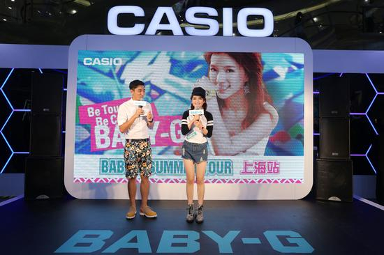 代言人丁丁亲临上海活动现场