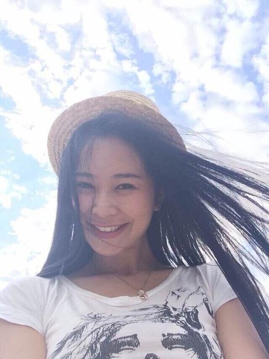 ④、下文为她朋友对她的评价