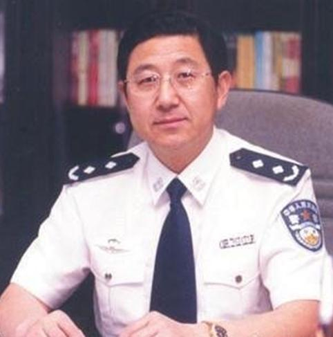 青岛市公安局原局长王永利