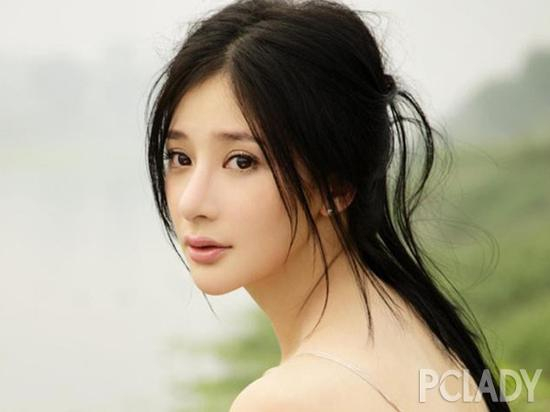 熊乃瑾杨璐张嘉倪 杜淳独爱夸张锥子脸