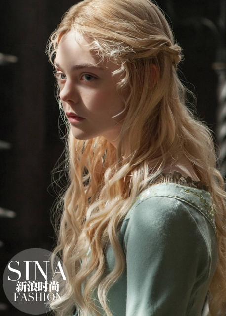 艾丽·范宁《沉睡的魔咒》饰演爱洛公主