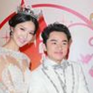 王祖蓝李亚男摆童话婚宴羞涩不谈洞房夜_手机新浪网