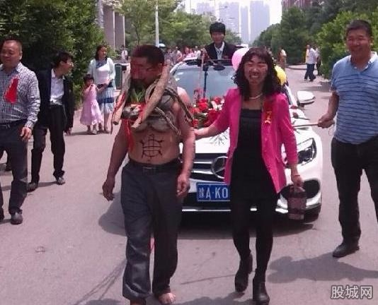 郑州大学现奇葩婚礼