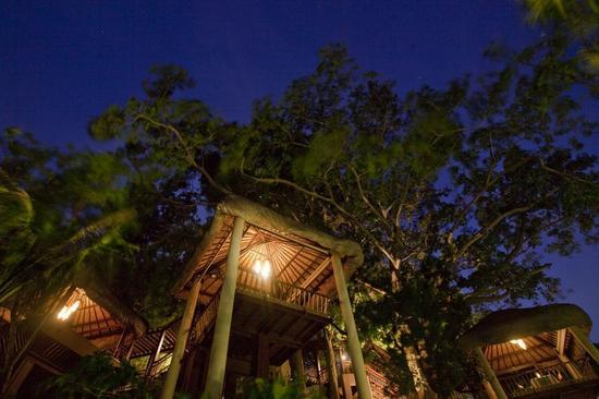 Anantara Lawana -Tree_Tops_dining