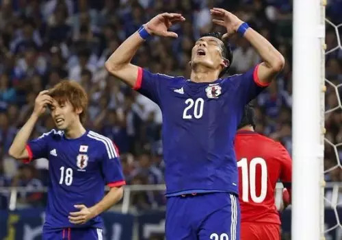 日本队无奈新加坡，爆出一大冷门，但爆冷至少不是日本队的常态