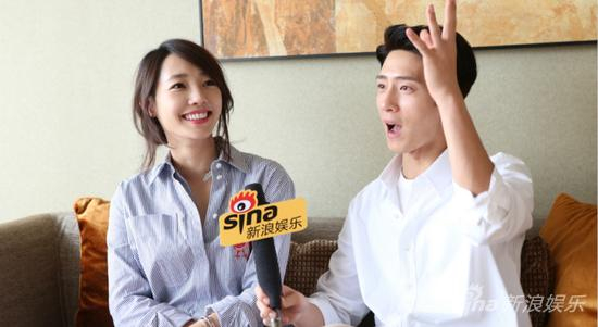 井柏然、白百何对话新浪娱乐