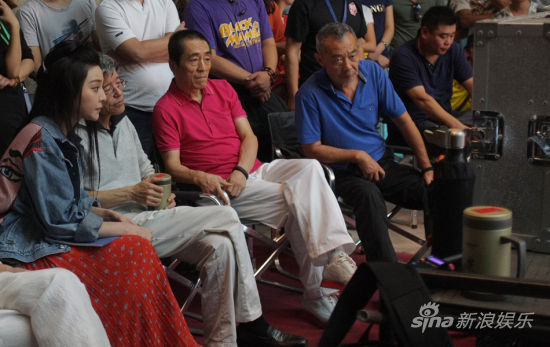 全员亮相